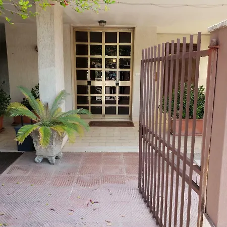 Casa Dina