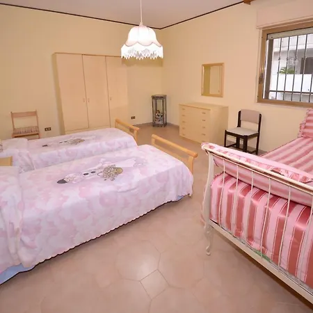 بيت للعطل Casa Dina